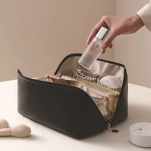 Everything Cosmetic Bag in Black